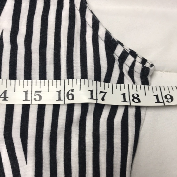 Super soft black and white stripe tunic tank - Picture 7 of 8